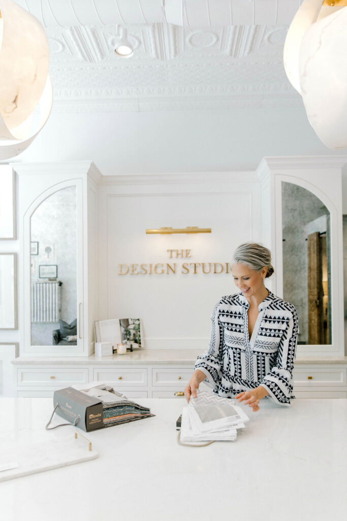 Why You Should Invest in Personal Brand Photos of Yourself: A Smart Move for Your Business
